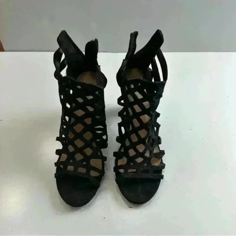 Material Girl Women’s Shoes Sandals Block Heels‎ Suede Black Size 6